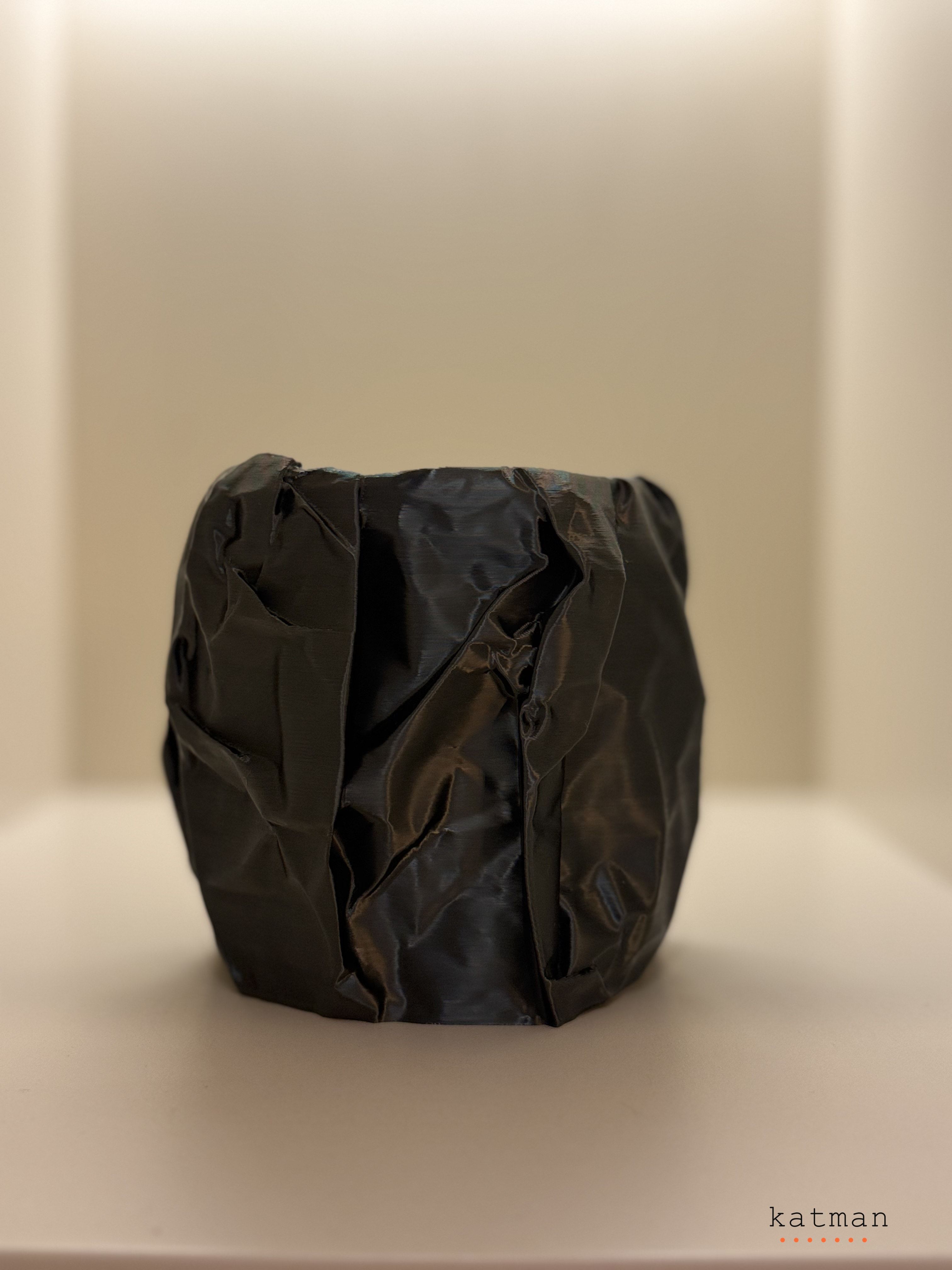 Buruşturulmuş Kalemlik Siyah - Detay Görünüm 3